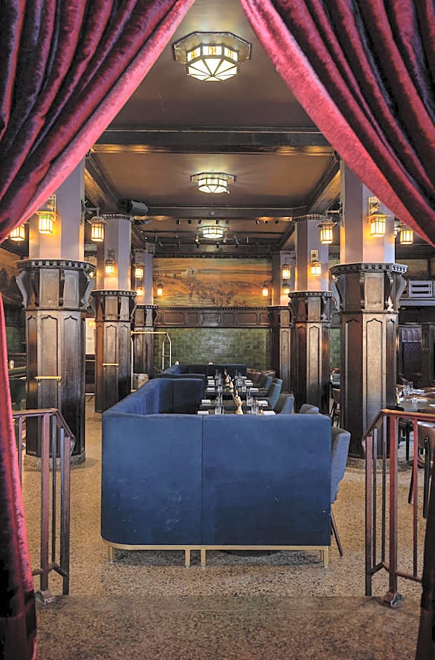 Hotel Savoy Kansas City, Tapestry Collection by Hilton