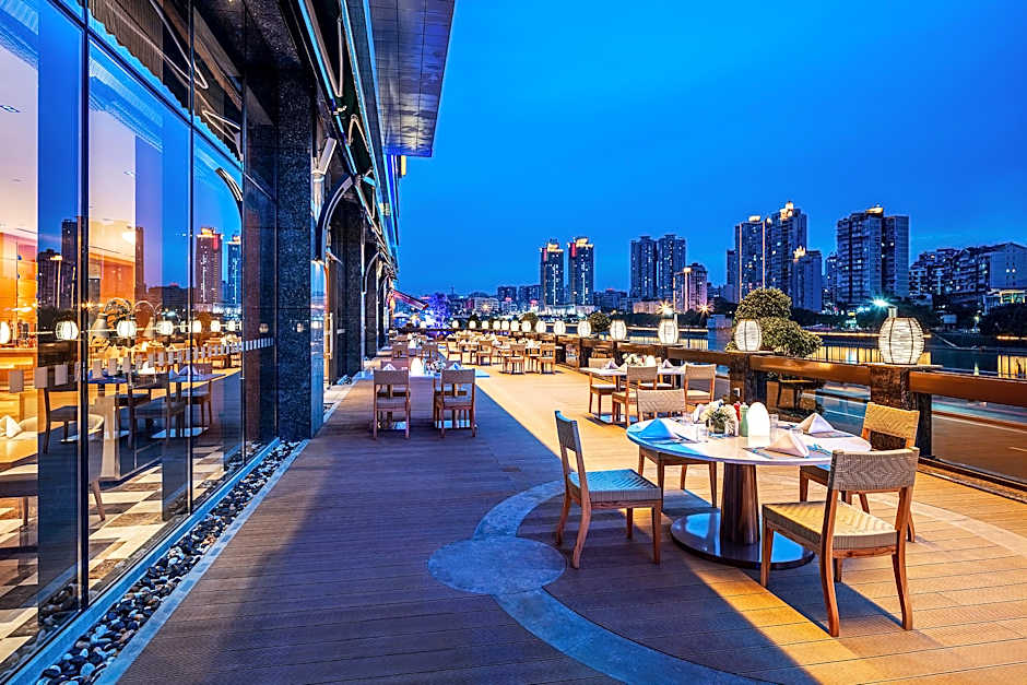 Holiday Inn NEIJIANG RIVERSIDE By IHG