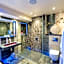 Church Suites by The Cranleigh Boutique