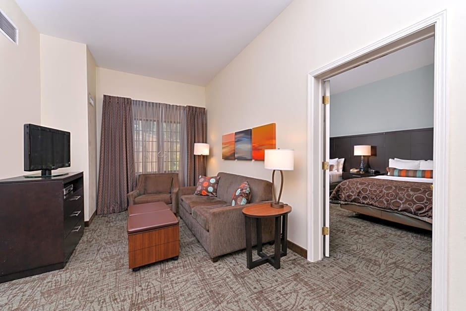 Staybridge Suites O'Fallon Chesterfield