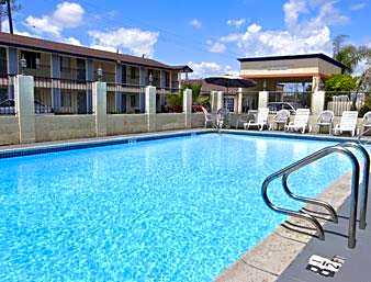 Casa Blanca Hotel & Suites Orange