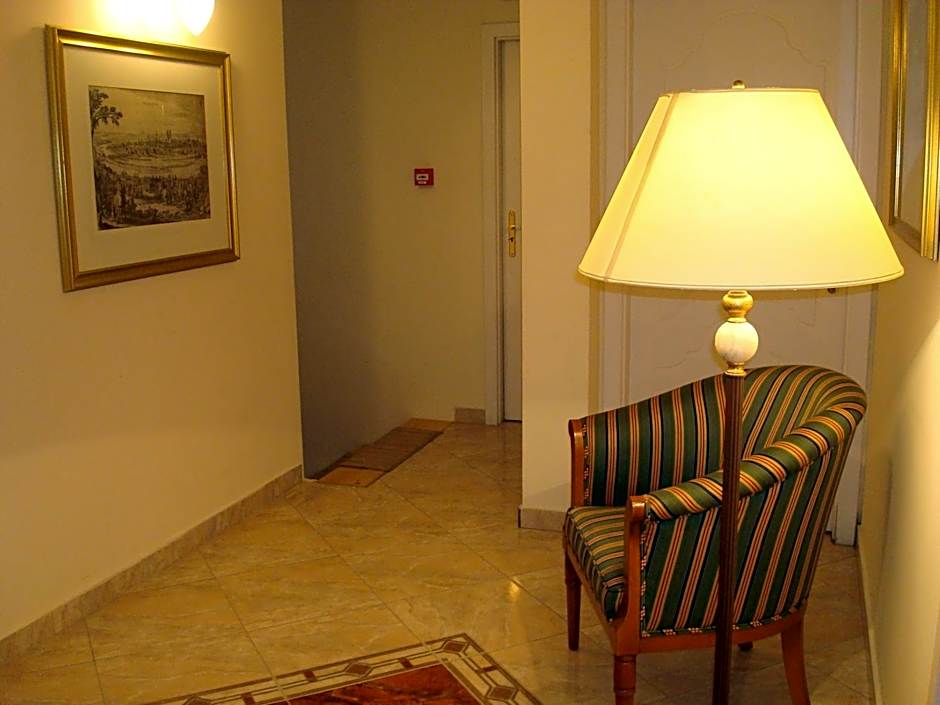 Hotel Romantik Eger