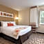 MainStay Suites Detroit Farmington Hills
