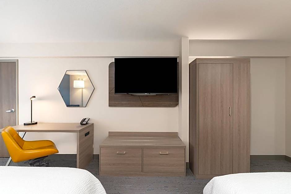Holiday Inn Express & Suites Bozeman West By IHG