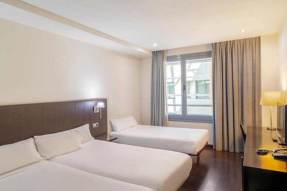 Iberik Santo Domingo Plaza Hotel