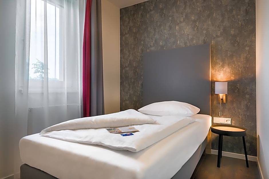 Signature East Hotel Apartment