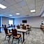 Hilton Garden Inn Anaheim/Garden Grove