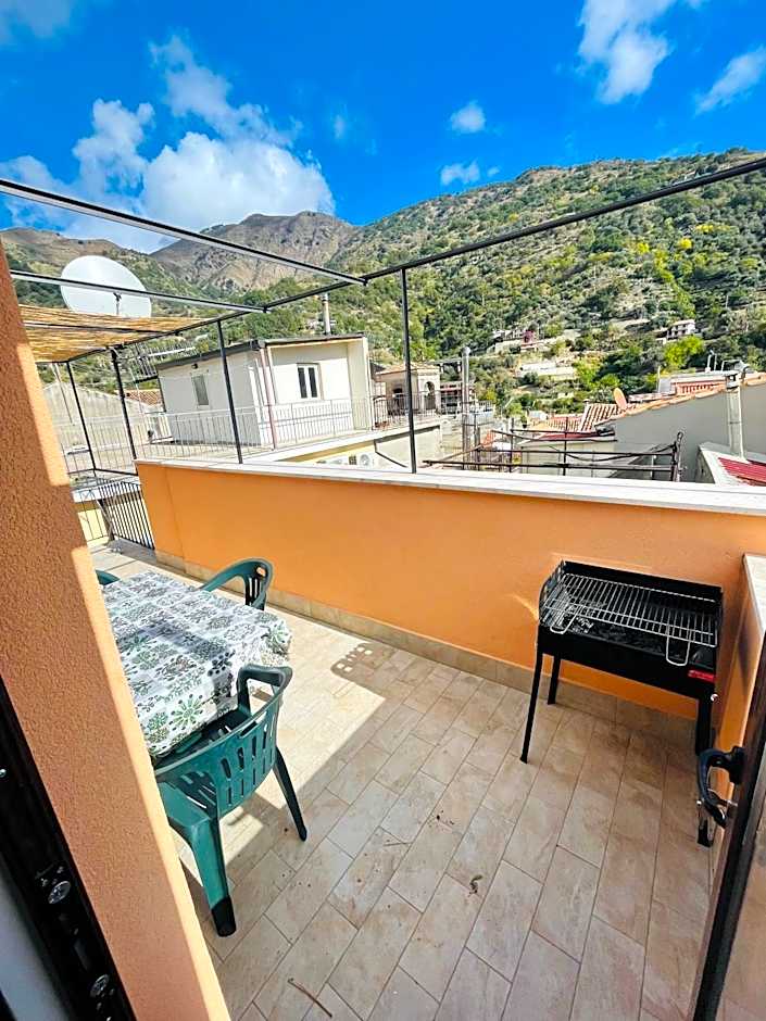 LA CASA DI NONNA GIOVANNA