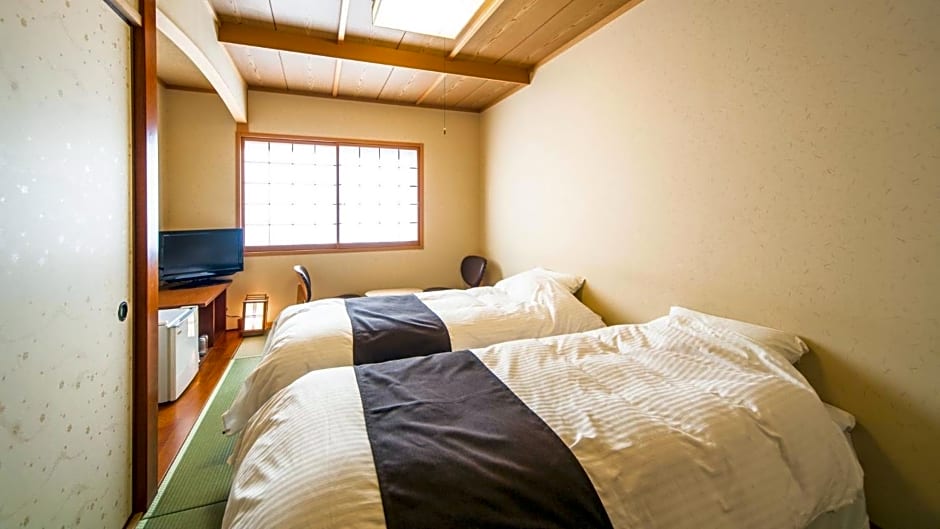 Bird Stay Hotel