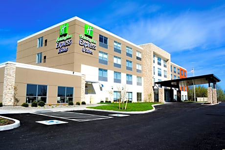 Holiday Inn Express & Suites Oswego By IHG