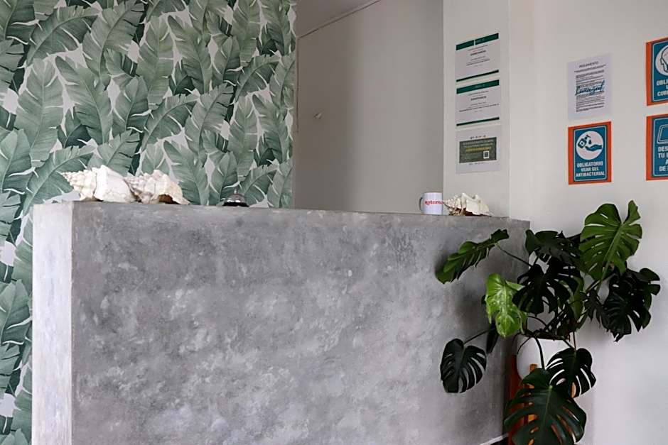 Hotel Lunazul In Costa Esmeralda