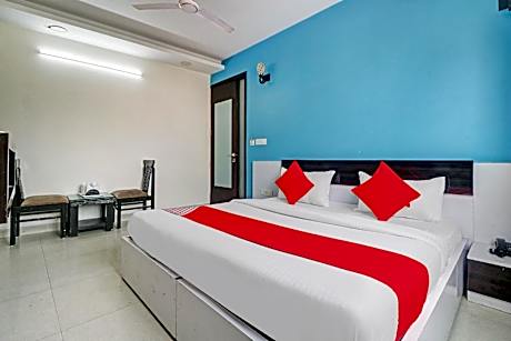 Deluxe Double or Twin