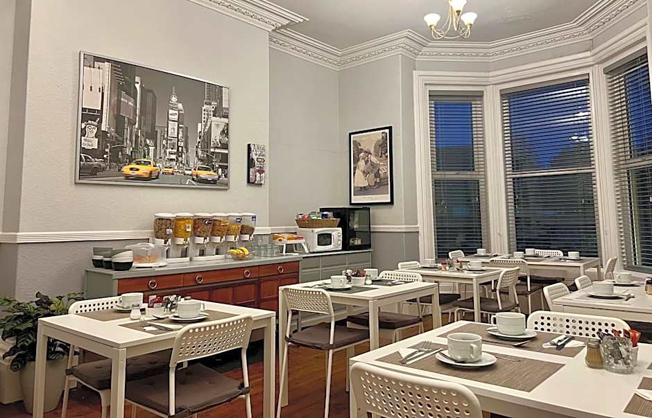 St Andrews house Hotel