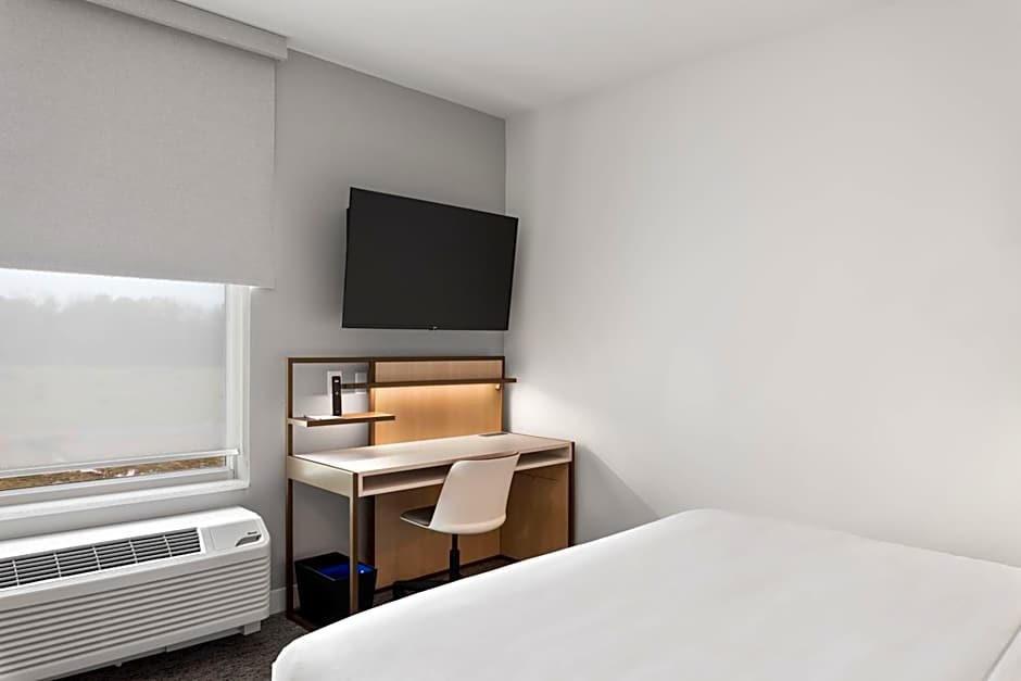 TownePlace Suites by Marriott White Hall