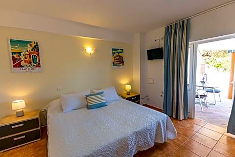 Double Room with Patio