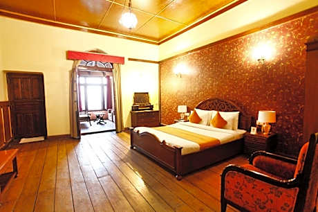 Premium Lake View Room