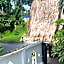 Tropical Palm Resort.