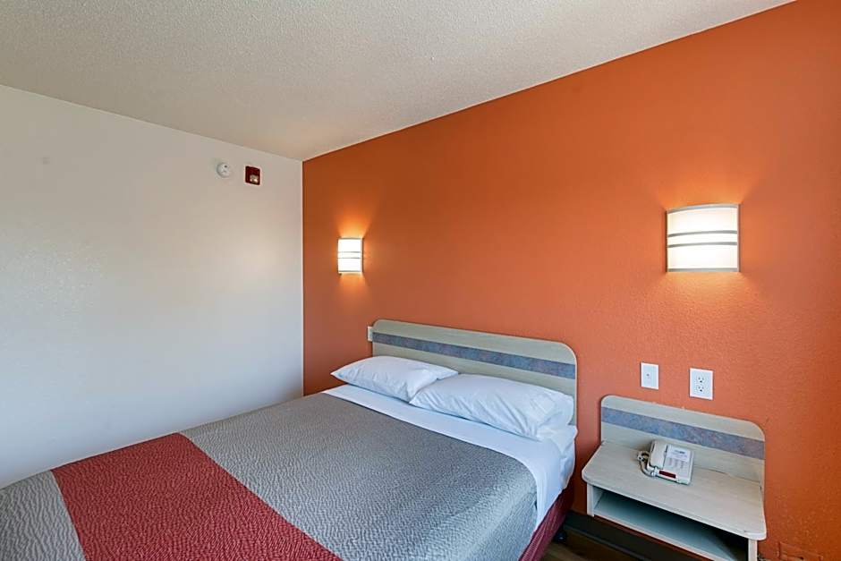 Motel 6-Columbia, SC - Fort Jackson Area