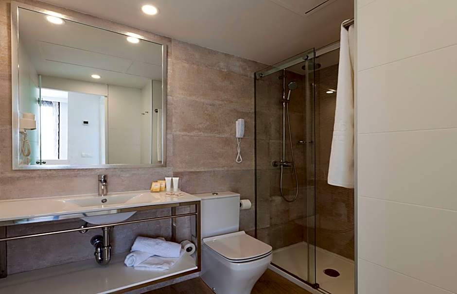 Marvell Club Hotel & Apartments