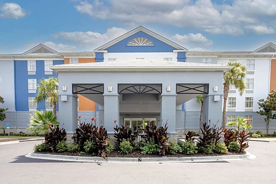 Holiday Inn Express Hotel & Suites Charleston-Ashley Phosphate By IHG