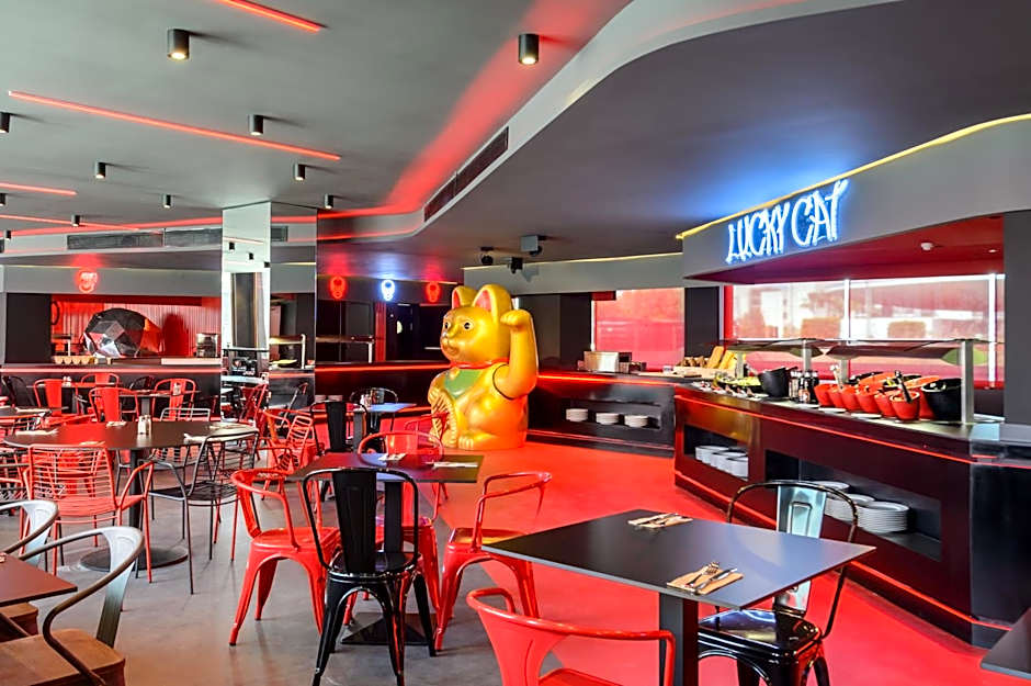 Hotel Vibra District - Adults Only