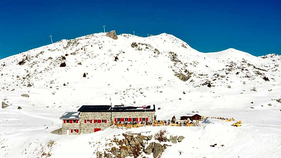 Cabane Bella-Tola
