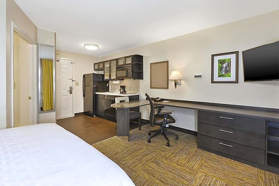 Candlewood Suites Huntersville-Lake Norman Area By IHG