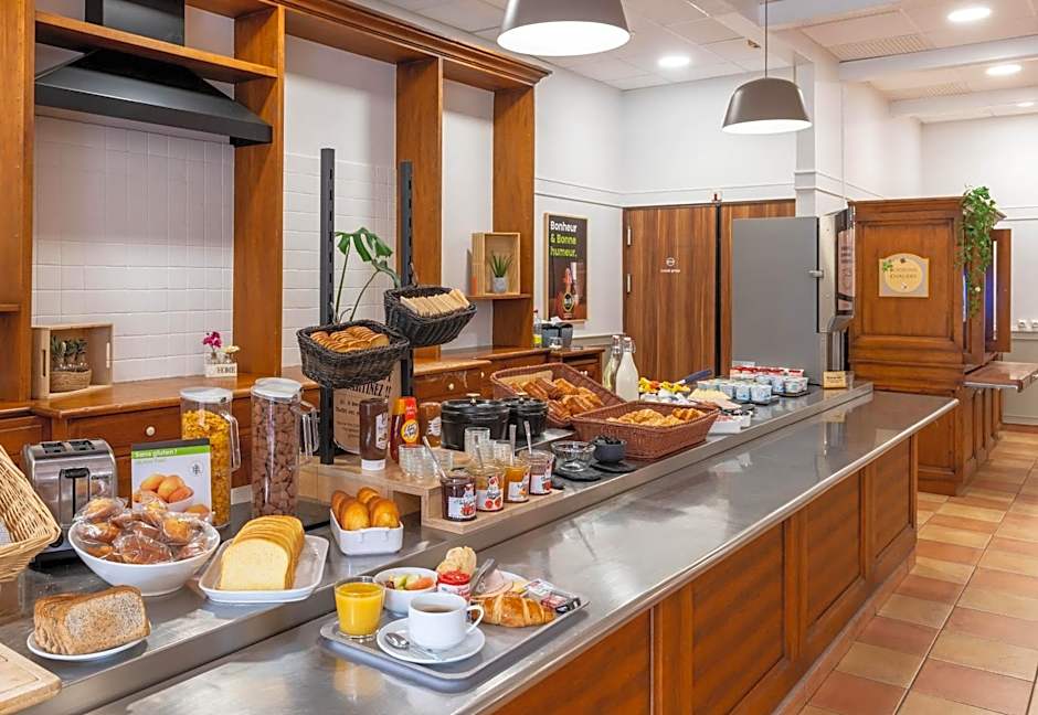 B&B HOTEL Amiens Centre Cathédrale