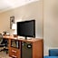 Comfort Inn & Suites At Copeland Tower
