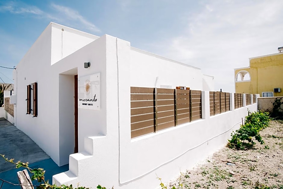 Mesanto Luxury Suites