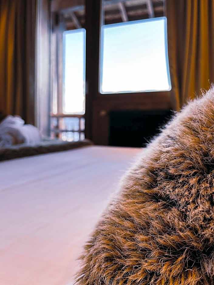 Chalet-Hôtel Les Rhodos