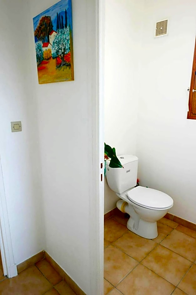 Chambre d hôtes de la Louve – Frejus, ID