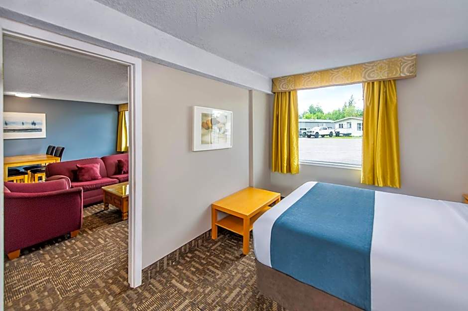 Crestwood Hotel