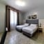 Hotel University