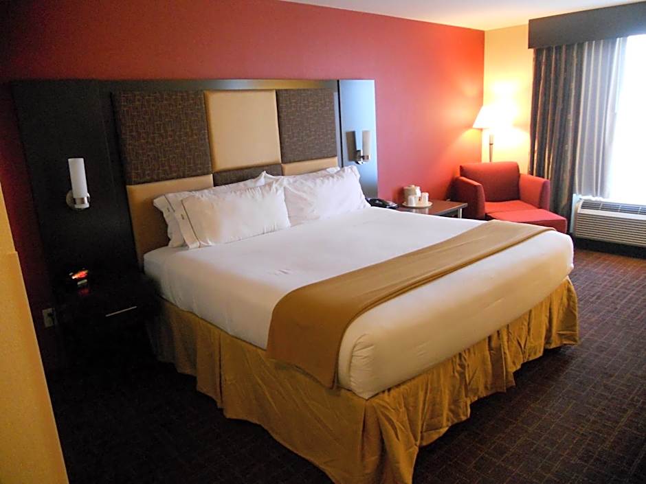 Holiday Inn Express Greensburg By IHG