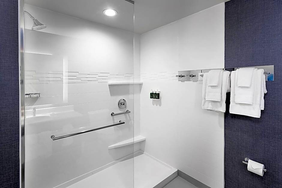 Residence Inn by Marriott Milwaukee Brookfield