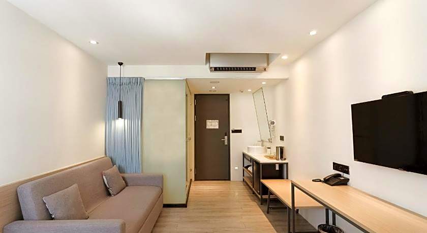 Green Hotel - Chiayi