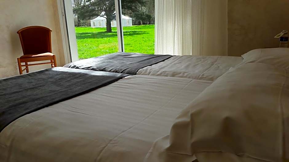 Logis Hostellerie Le Chatel Nangis