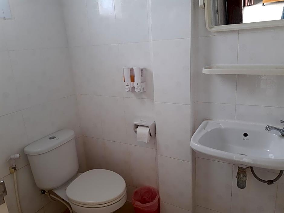 baankhuninn urt airport