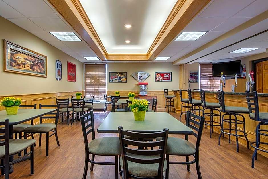 Quality Inn & Suites Mansfield