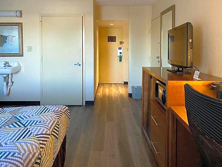 Studio 6 Suites Catonsville, MD - Baltimore West