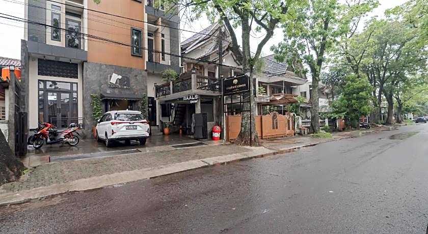 Urbanview Elephant Eleven Residence Buah Batu Bandung by RedDoorz