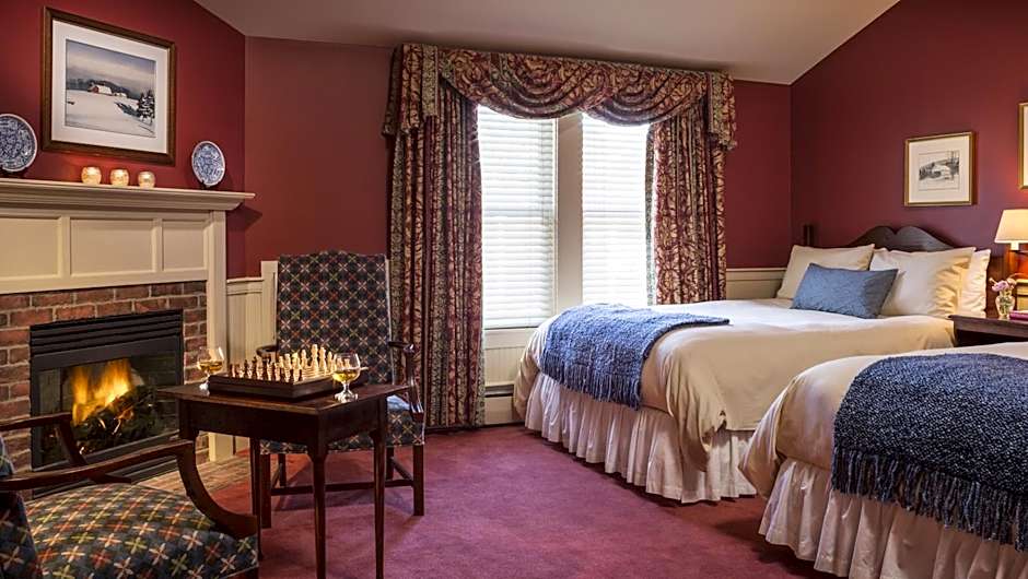 Photo 1 of 2 of Deluxe 2 Double Beds