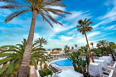 Oassium Hotel - Adults Only