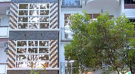 Beach Breeze and spa