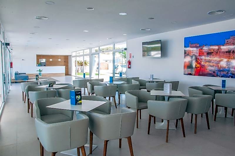 Apartamentos Menorcamar