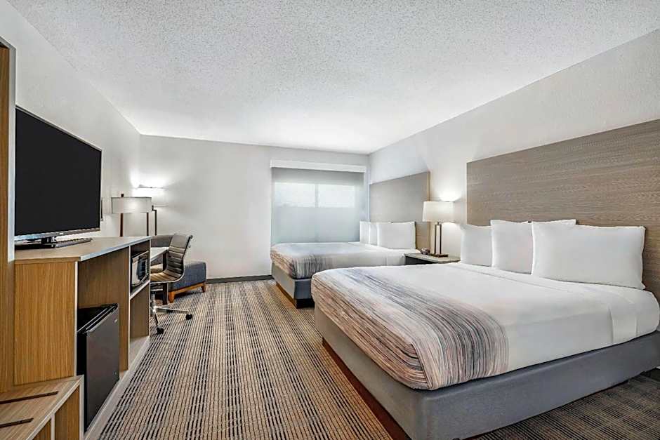 AmericInn by Wyndham Baxter Brainerd