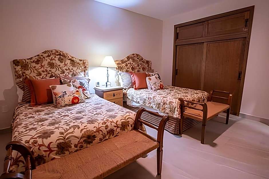 Grand Marina Villas