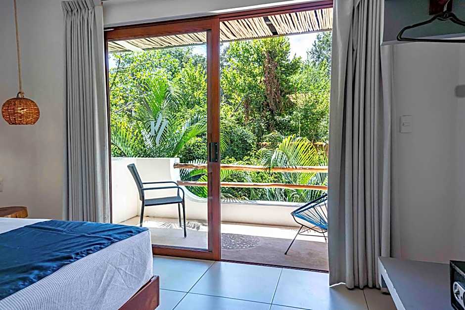 Niik Tulum