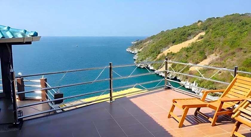 Yellow House Koh Sichang